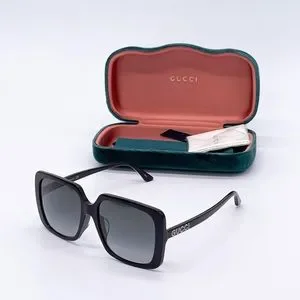 Gucci | Accessories | New Gucci Grey Gradient Square Ladies  display picture 1